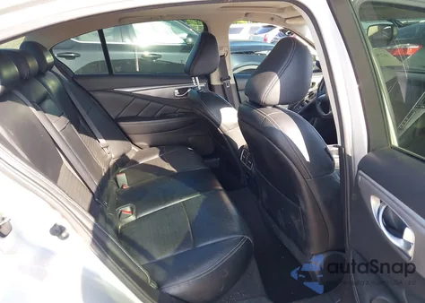 2014 Infiniti Q50 Hybrid Sport z USA, uszkodzony, nr VIN JN1AV7AP4EM690347